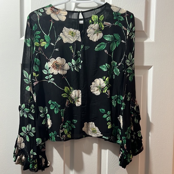 H&M floral printed blouse - Picture 2 of 3